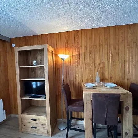 Apartamento Confortable, Aux Pieds, Proche Centre, Balcon Privé - Fr-1-688-44